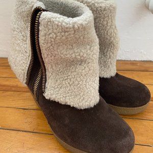 Michael Kors Shearling Leather boots 7.5